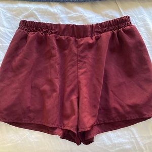 Garnet flowy shorts